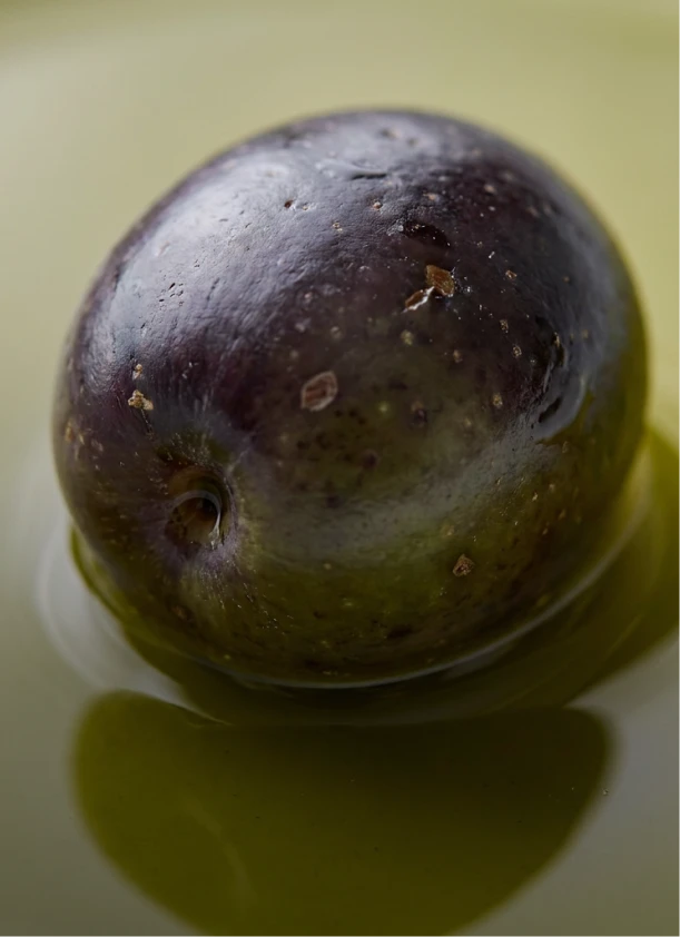 Olive in cold-pressed olive oil